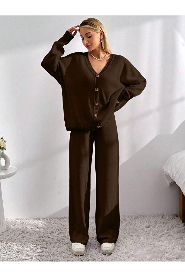 Hijab suit