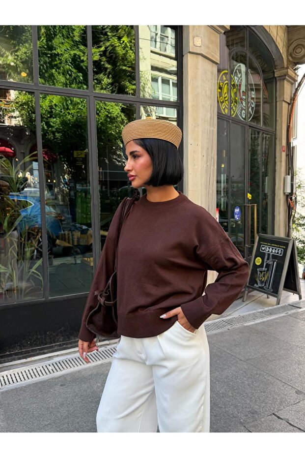 Women's Crew Neck Oversize Basic Premium Knitwear Sweater