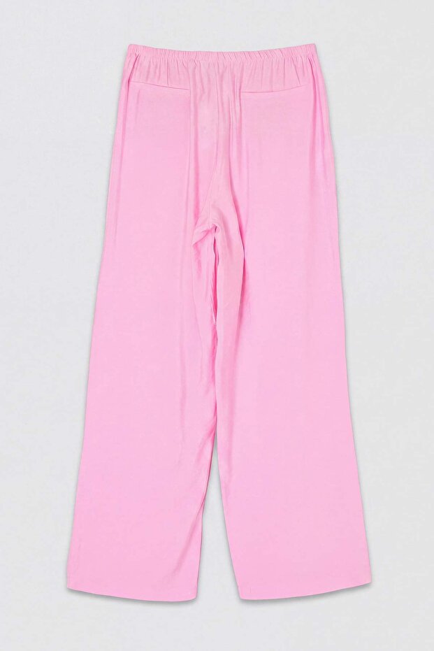 Pembe - 8