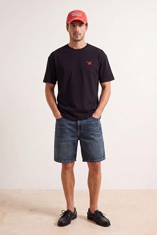 Siyah Oversize Yengeç Nakışlı %100 Pamuk T-Shirt TMNSS26TS00047 - 2