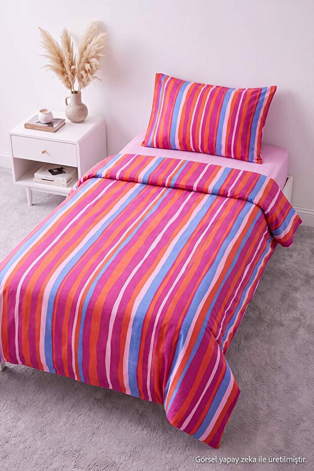 Tek Kişilik Çizgili Lastlikli Çarşaflı Nevresim Takımı 160x220cm TPHAW27TKN00002