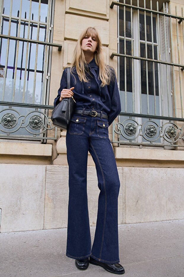 Flared High Jeans - 1