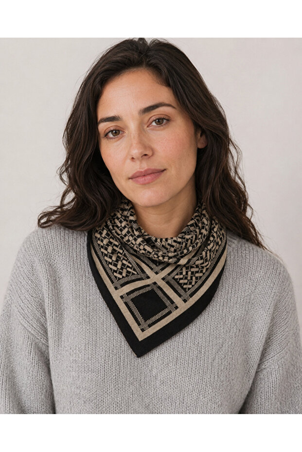Patterned Knitwear Scarf