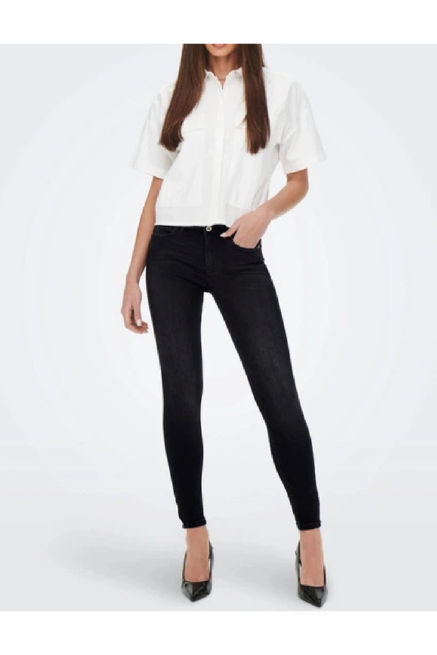Blugi, Negru