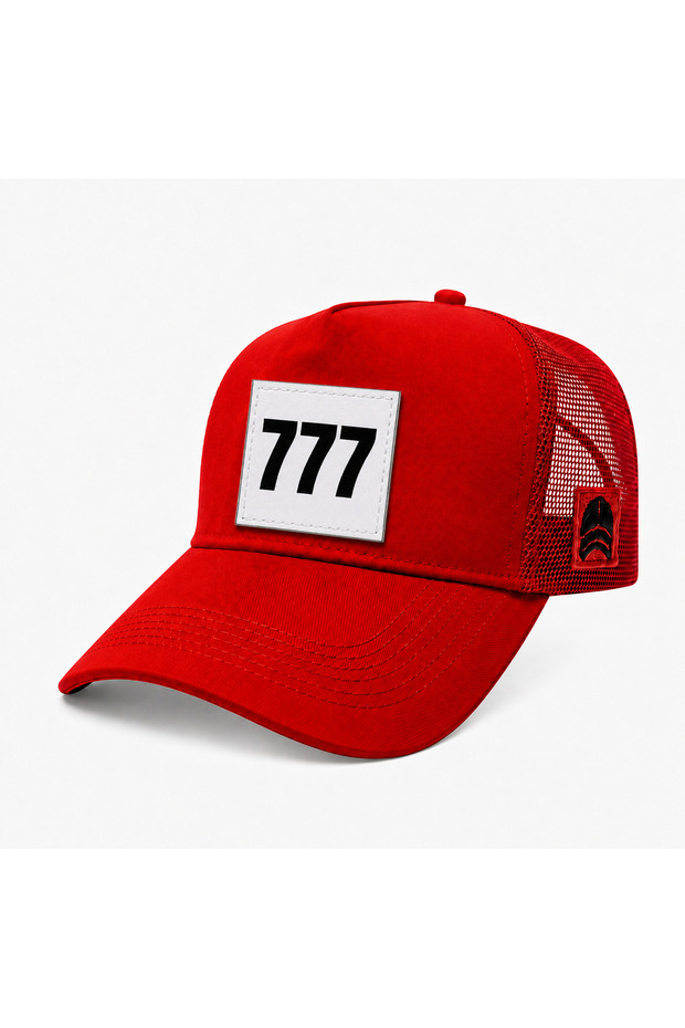 قبعة بيسبول شبكية مزينة برقعة 777
