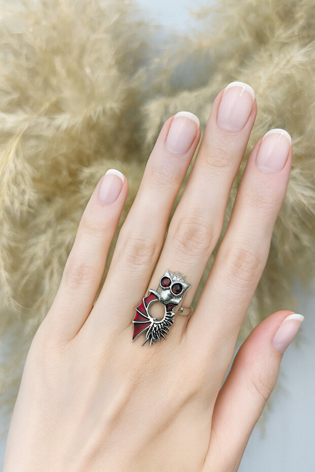 Gothic Owl Red Ring – Symbol of Wisdom, Power, and Dark Elegance
