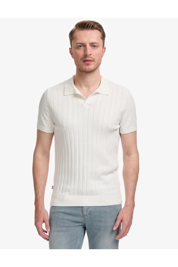 Ecru Slim Fit 100% Cotton Apaş Collar Knitwear T-Shirt 50325074-Vr019