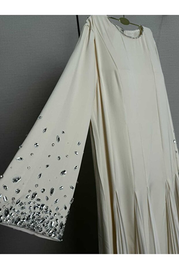 Dress - 5
