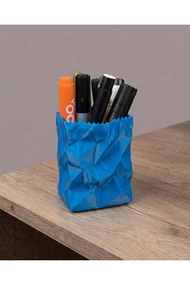 3D Pencil Case with Paper Bag Figure