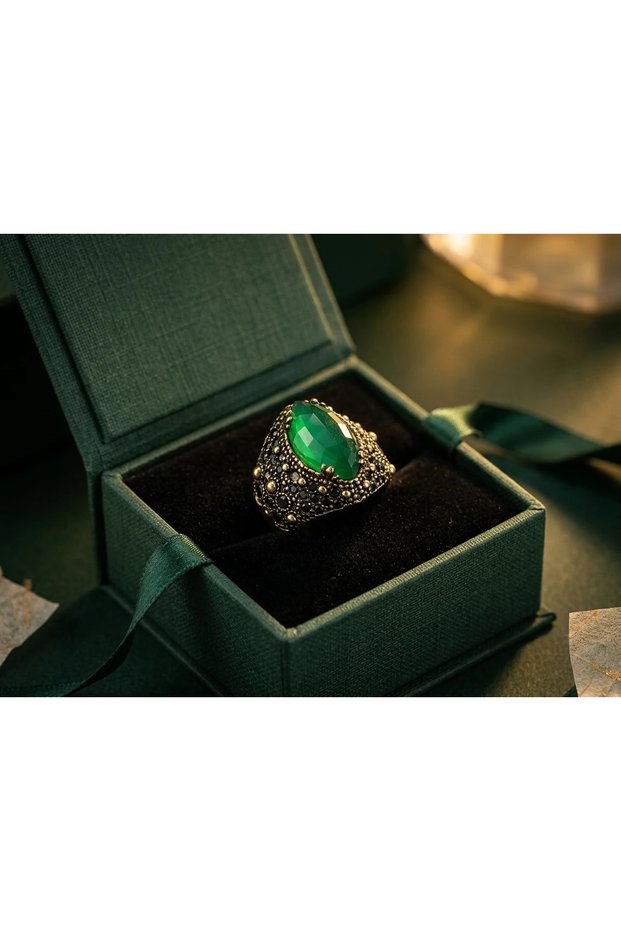 Bronze Vintage Women's Ring Authentic Copper Green Crystal Stone Zircon Inlaid Cat's Eye Model Adjustable