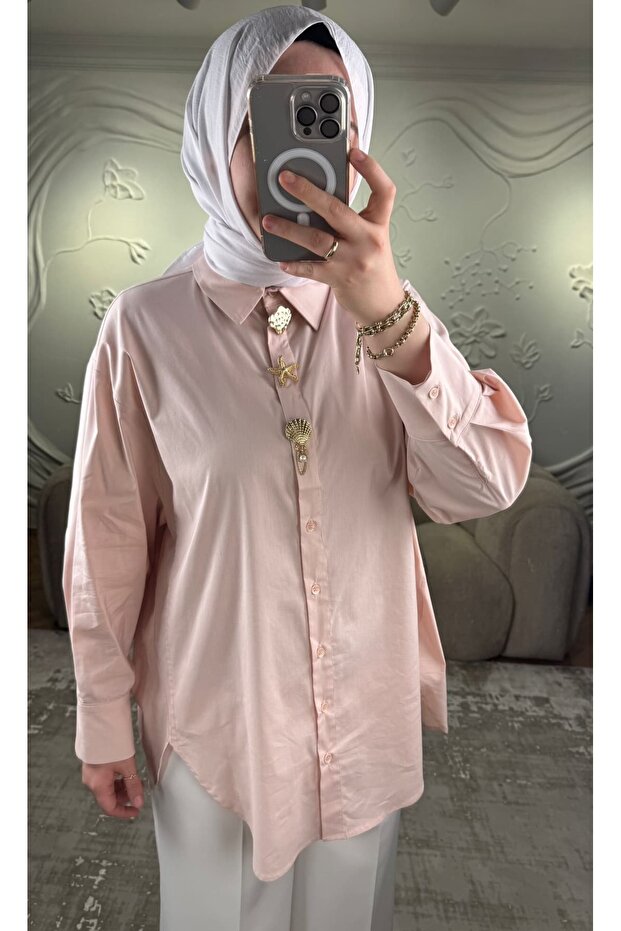 4061 قميص كبير الحجم مع إكسسوارات باللون الوردي