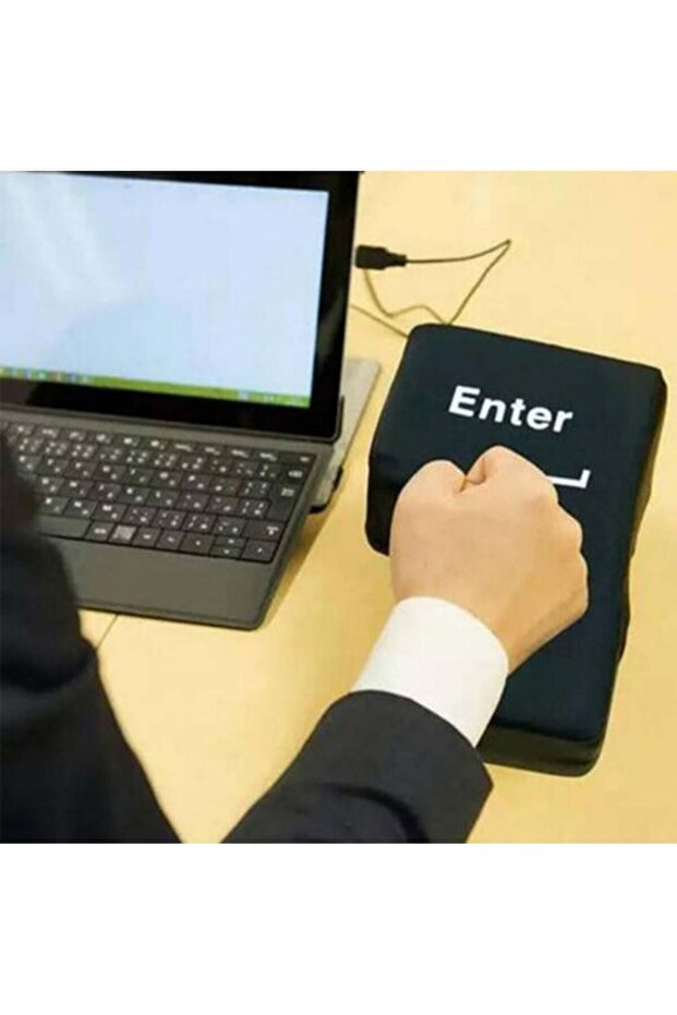 وسادة لتخفيف التوتر بنمط 'إنتر' - 1