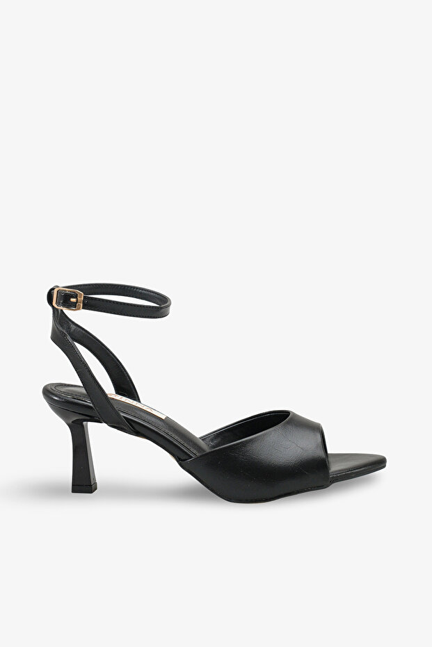 Sonna Women's Heeled Strappy Shoes - Black