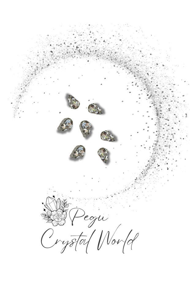 40 Pieces of Drop-Silver Cased Stone. Size: 3 mm X 6 mm Pegu Crystal World