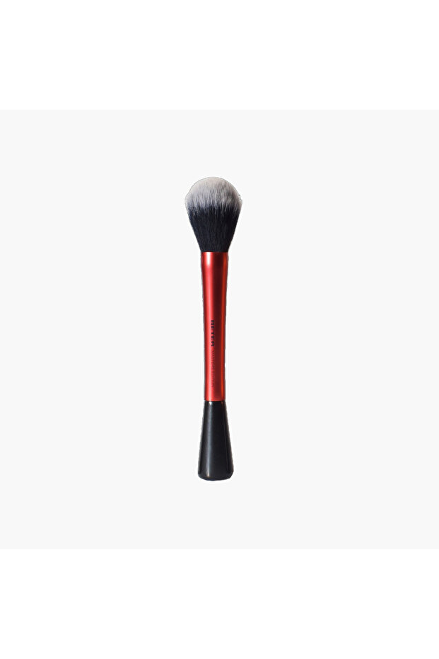 Tapered Blush Brush Synthetic