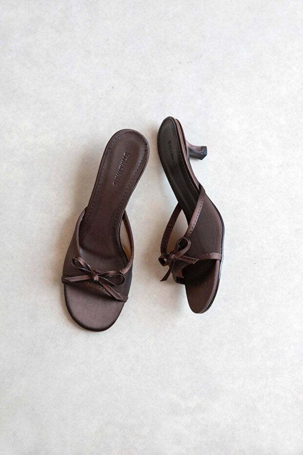 Tilda Women's Heeled Wrinkled Leather Sandals Brown