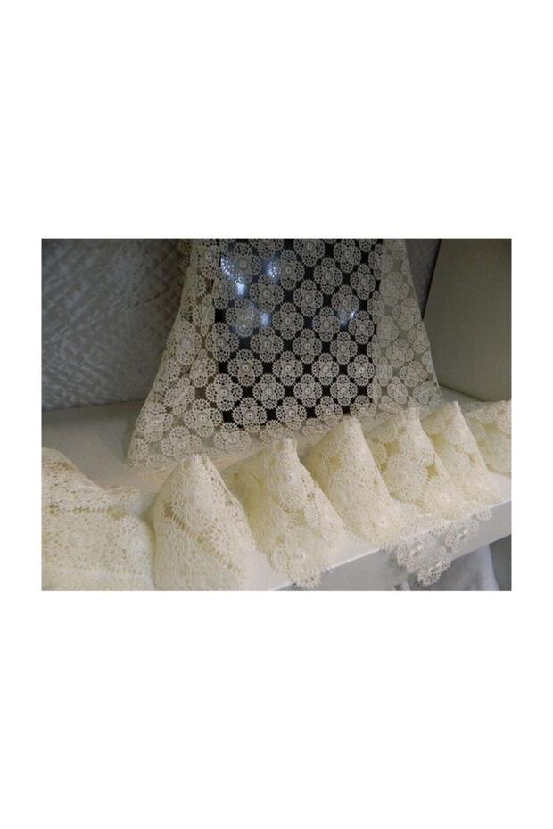 17 Piece Needle Embroidery Salon Set - Dark Cream
