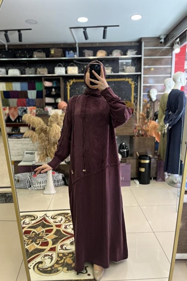 فستان حرير كوبرا جاكار