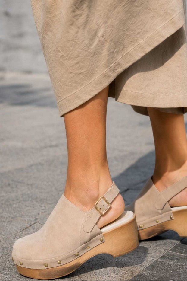 7607 Genuine Leather Suede Closed Front Troc Detailed Ankle Adjustable Buckle Strap Wedge Heeled Women's Sandals Beige