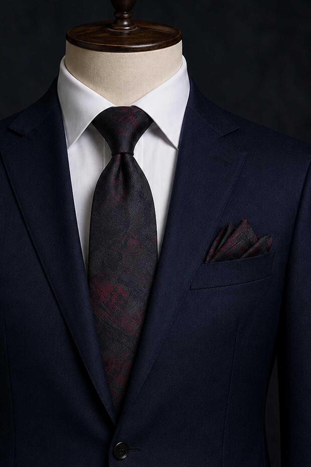 Smoked Red Motif Pattern Classic Tie with Handkerchief Kk13748