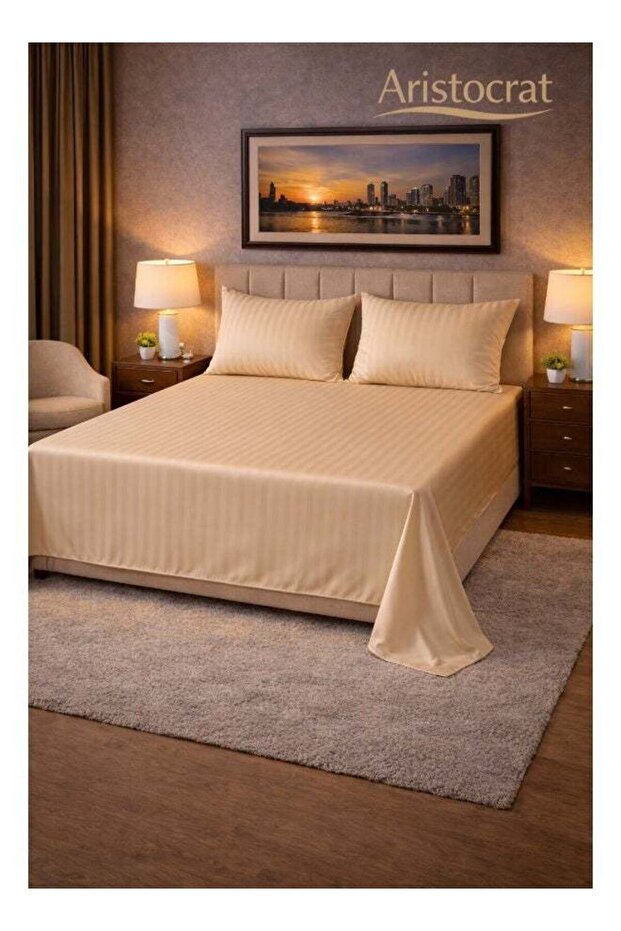 3‑Piece Striped Microfiber Flat Bed Sheet Set, suitable for Queen and King sizes, 220x240cm