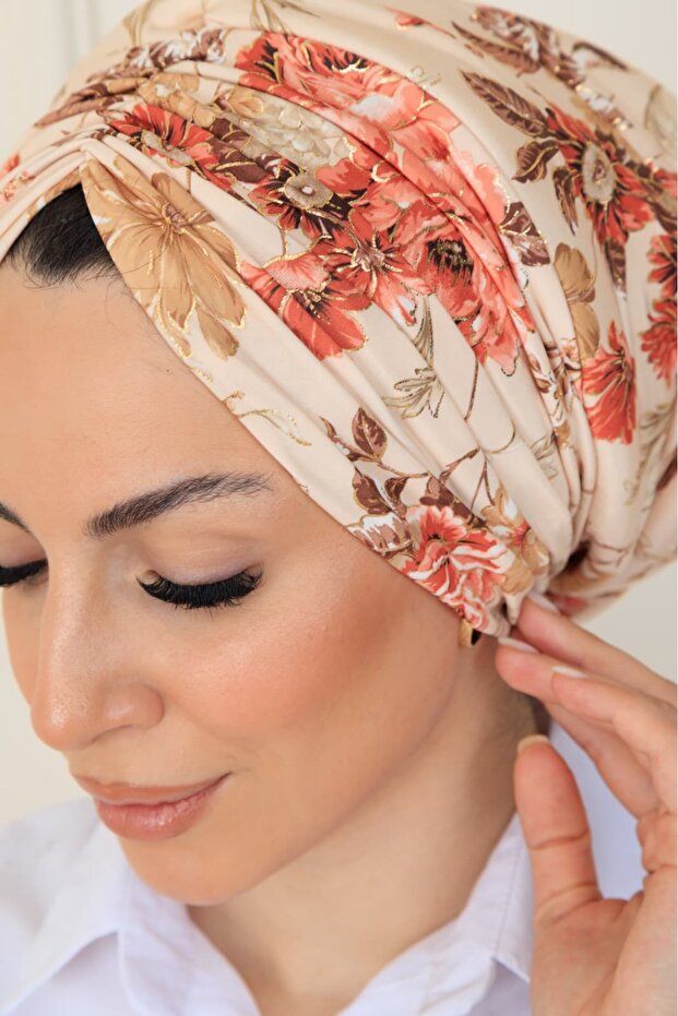 Premium Sendy Fabric Draped Patterned Gilded Padded Outer Cap - 3