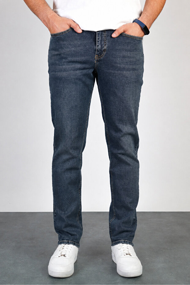 Men's Regular Pipe Leg Flexible Lycra Denim Jeans Jeans