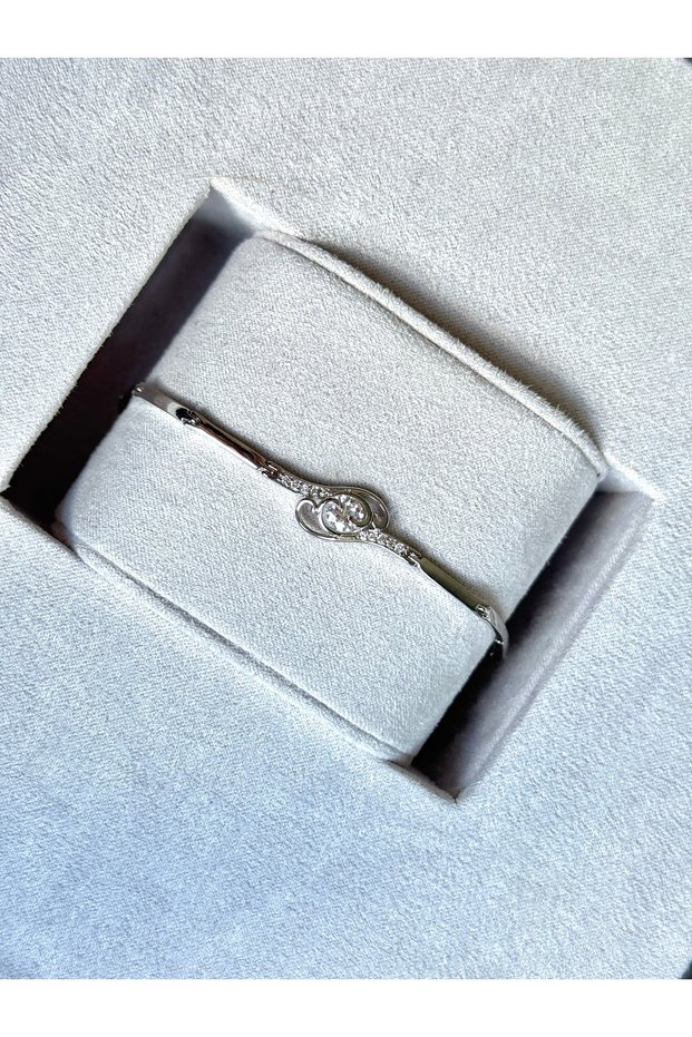 Xuping Silver Zircon Stone Elegant Bracelet