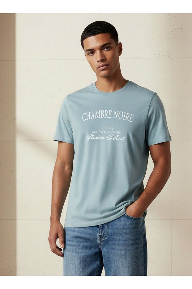 Men Slim Fit Crew Neck Short Sleeve Slogan Print T-shirt