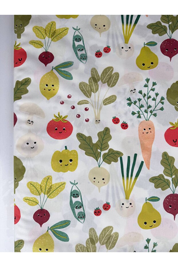 قماش أنيق من قطن البوبيلين من Happy Veggies