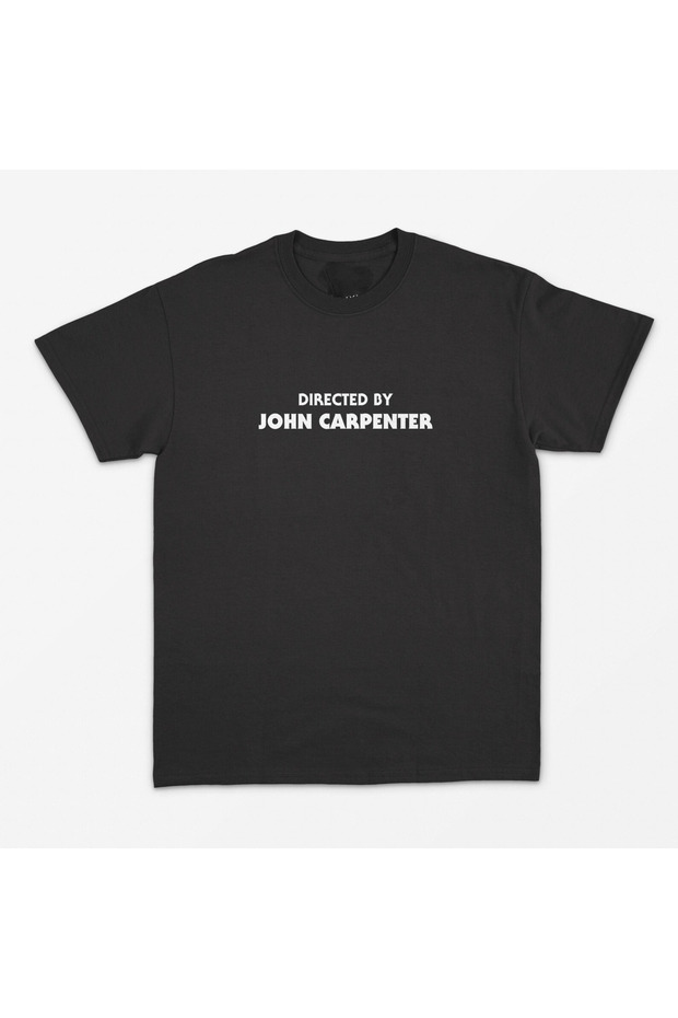 تي شيرت مطبوع للجنسين بمقاس كبير مطبوع عليه "Directed By John Carpenter"