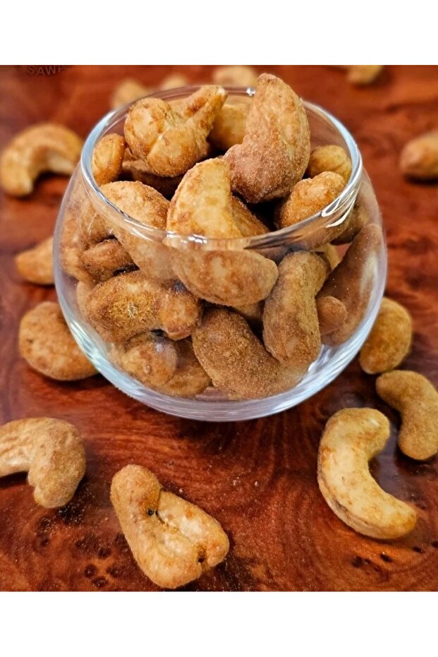 كاجو محمص مدخن حجم وسط