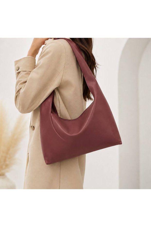 Women's Shoulder Bag Black Strap Baguette Bag Daily Stylish Zippered Hand and Shoulder Bag Cn02