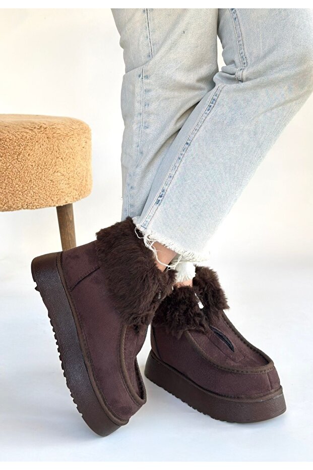 Zinya Brown Suede Boots
