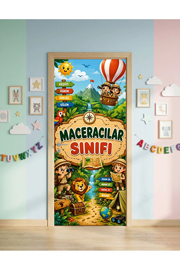 Kindergarten Door Dress-Up (Adventurers)