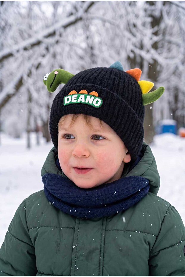 1-4 Years Old Boy's Fleece Lined Beanie with Figure
