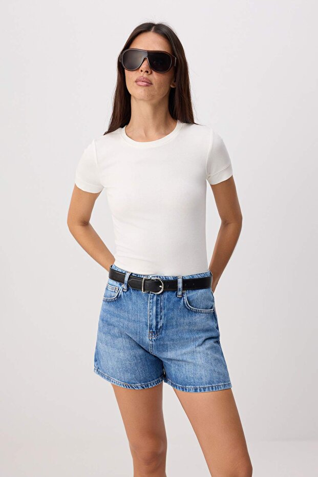 Mavi Yüksek Bel City Boy 100% Pamuk Denim Şort TWOSS26SR00261 - 2