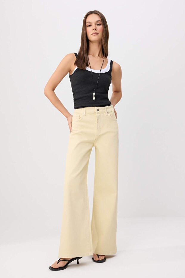 Ecru Medium Stretch High Waist Wide Leg Jeans Twoss26Je00188