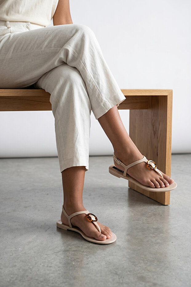 Niya Women's Sandals