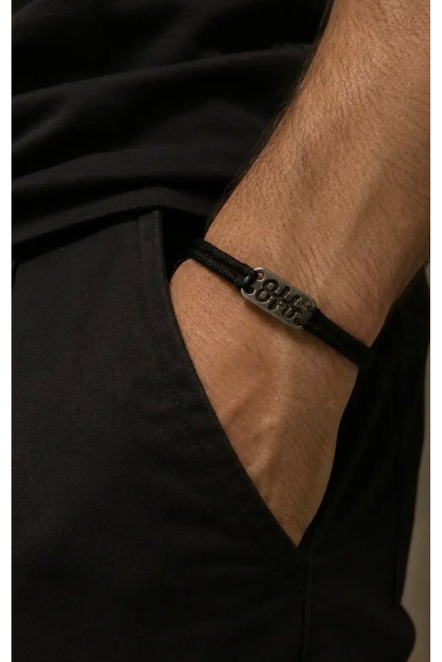 Black Macrame Men's Bracelet