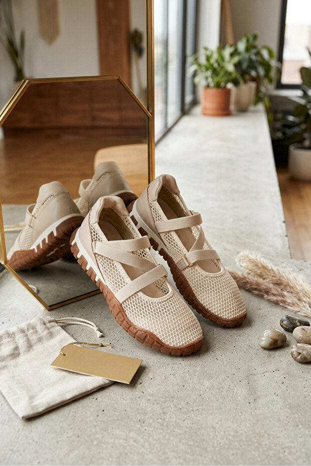 Women's Velcro Orthopedic Sole Mesh Ballerinas