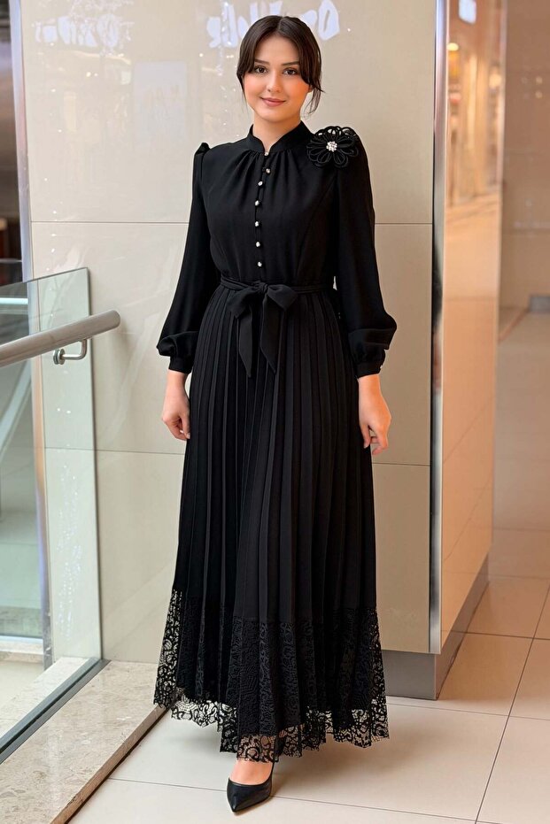 Six-Laced Pleated Evening Dress
