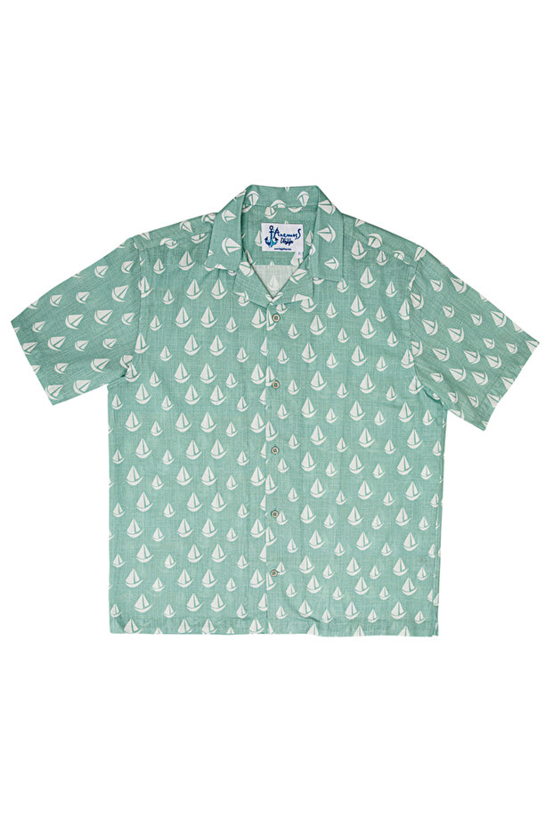 Sailboat Patterned Man Shirt - L