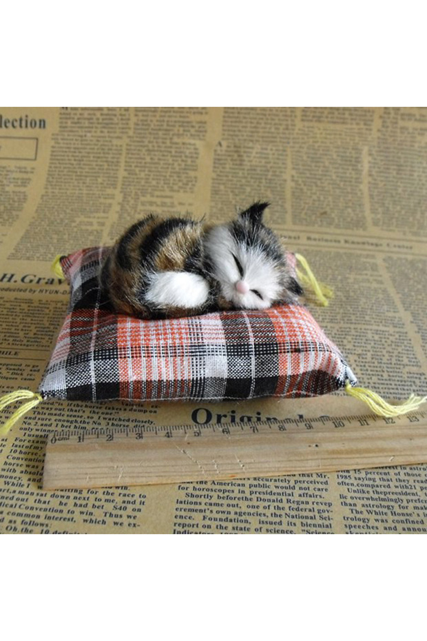 G2351C Artificial Mini Sleeping Cats on Cloth Pad Plush Simulation Lying Cats Doll Ornaments Childre