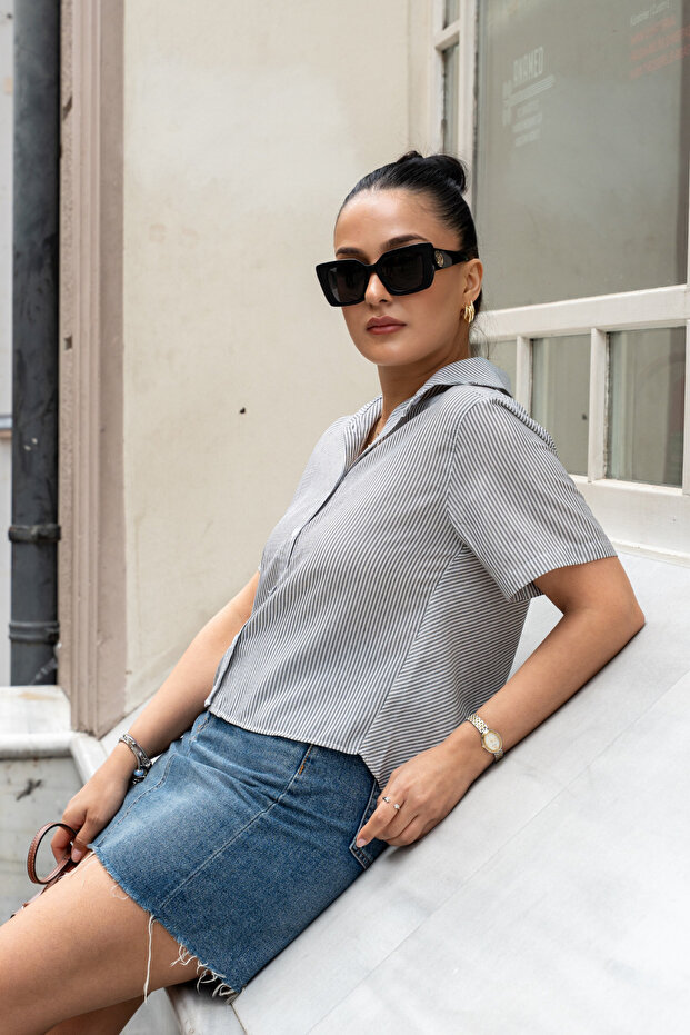 Women's Black Striped Short Sleeve Shirt with Back Slit Detail