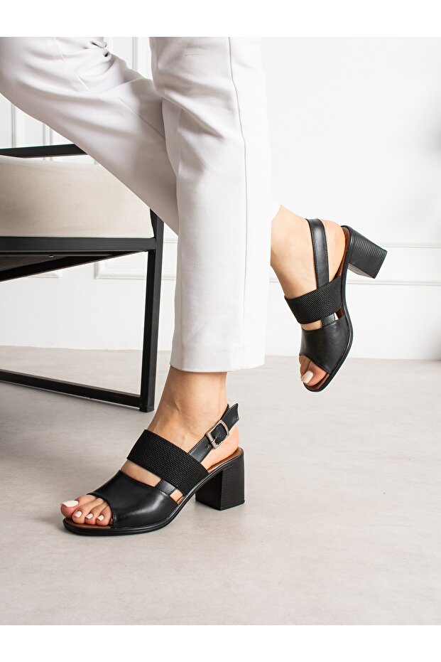 Norvian Black Heeled Women's Sandals