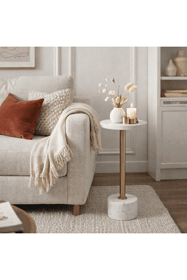 White Marble Side Coffee Table with Golden Touch 25 cm