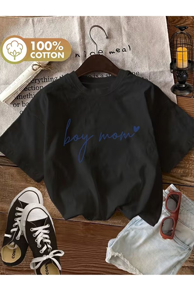 تي شيرت برقبة دائرية كبير الحجم مطبوع عليه Boy Mom للجنسين