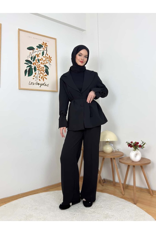 مجموعة تانيات المفصلة