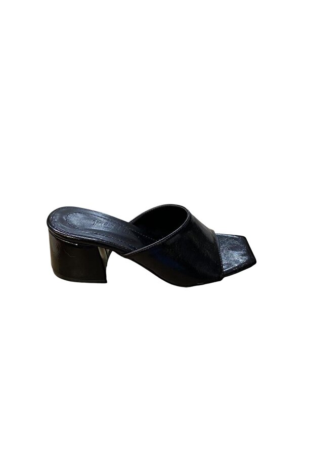 Women's Thick Heeled Black Patent Leather Slippers